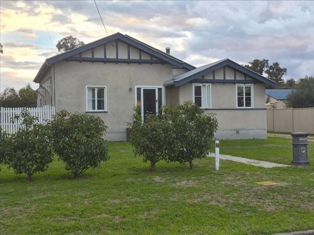 House for rent in Stanthorpe, Queensland
