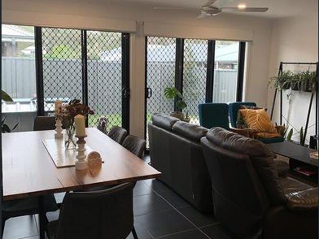 House for rent in Newcastle, Newcastle-Maitland