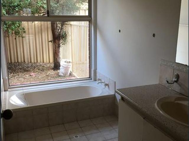 House for rent in Iluka, Western Australia