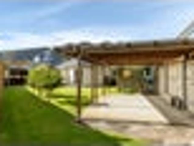 House for sale in Days Bay, Wellington