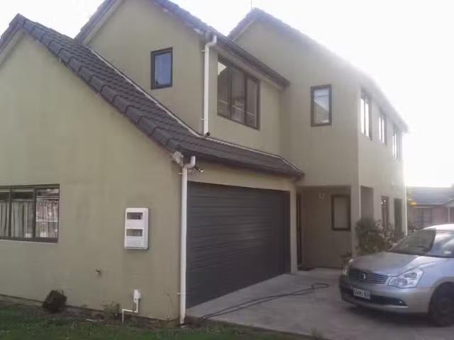 House for rent in Owhata