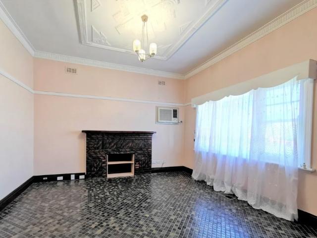 House for rent in Dandenong, Victoria