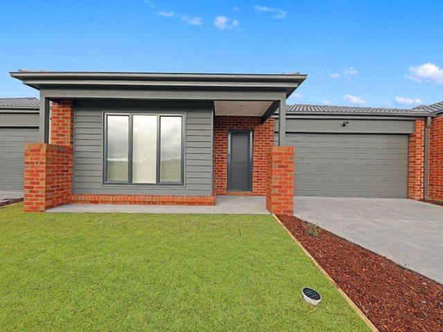 House for rent in Newbridge South, Wallan