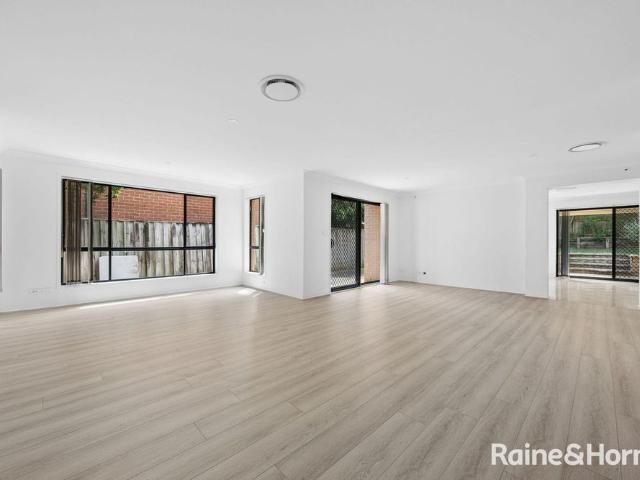 House for rent in Beaumont Hills, Sydney