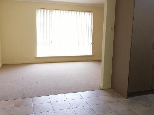 House for rent in Kardinya, Western Australia