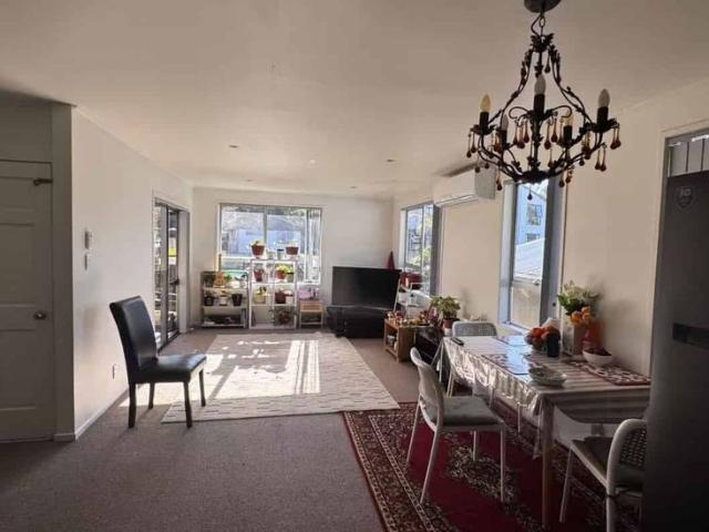 House for rent in Wairau Valley