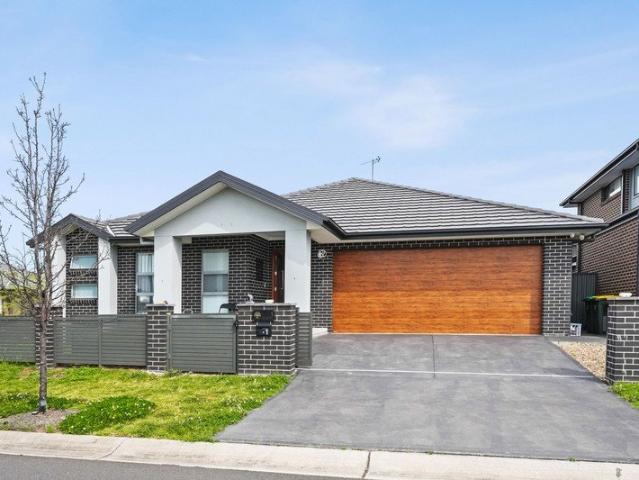 House for rent in Catherine Field, Sydney