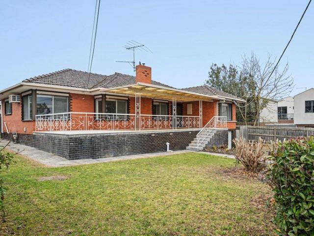 House for rent in Croydon, Melbourne