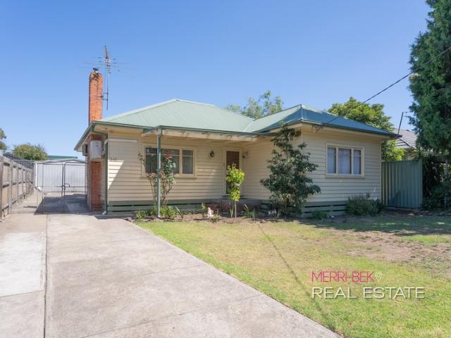 House for rent in Hadfield, Melbourne