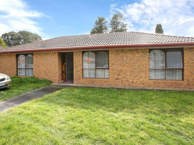 House for rent in Hampton Park, Melbourne