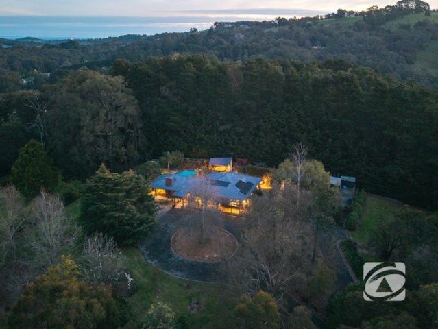 Cottage for sale in Camerons Creek, Victoria