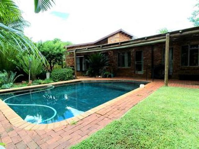 House for sale in Akasia, Gauteng