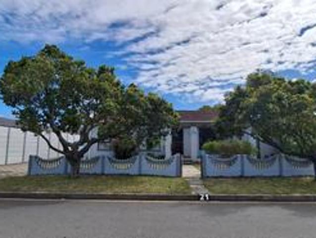 House for sale in Milnerton, City of Cape Town