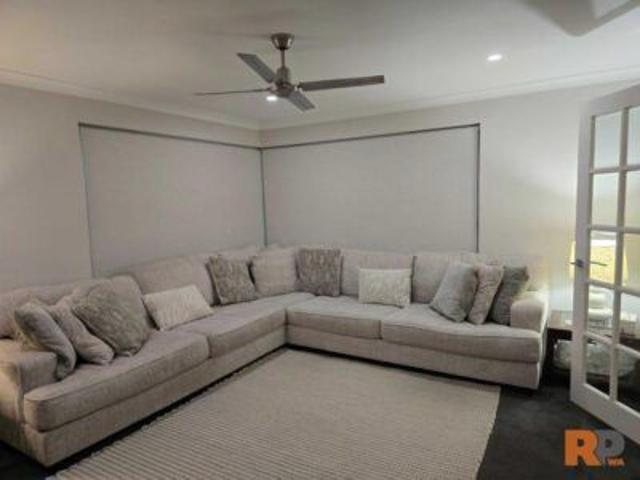 House for rent in Cockburn Central, Western Australia
