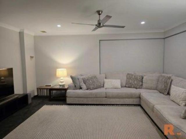 House for rent in Cockburn Central, Western Australia