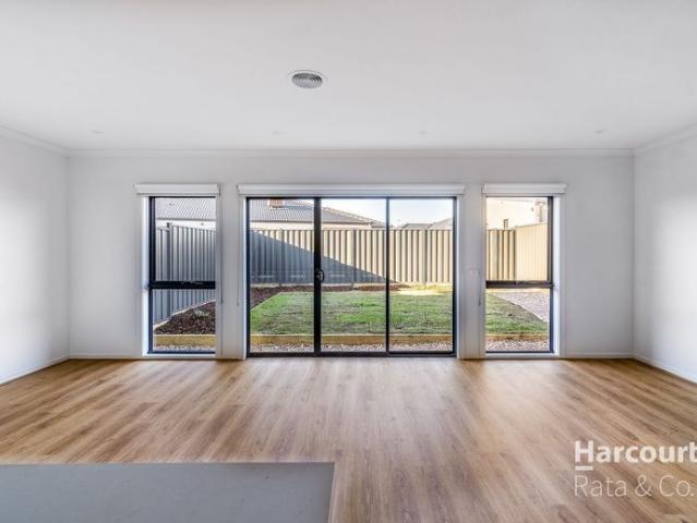 Townhouse for rent in Camerons Creek, Victoria