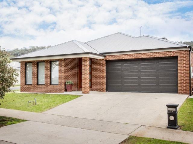 House for rent in Leneva, Victoria