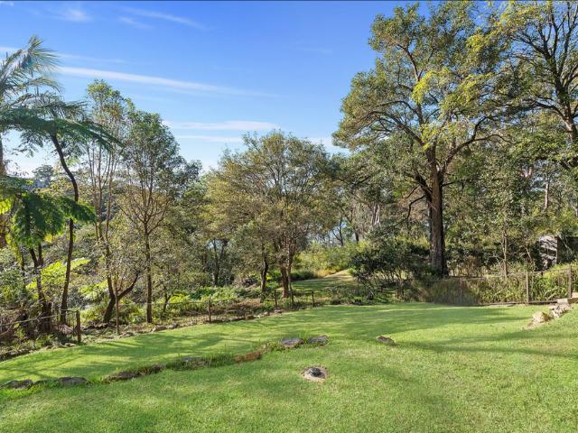 House for rent in Castle Cove
