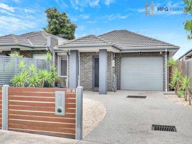 Villa for rent in Airport West, Melbourne