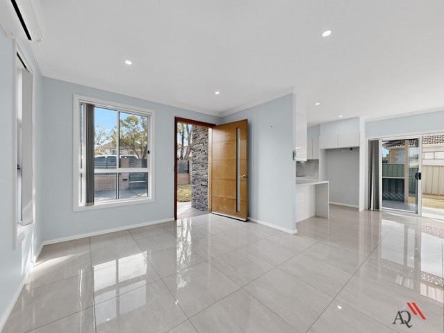 Duplex for rent in Sydney, New South Wales