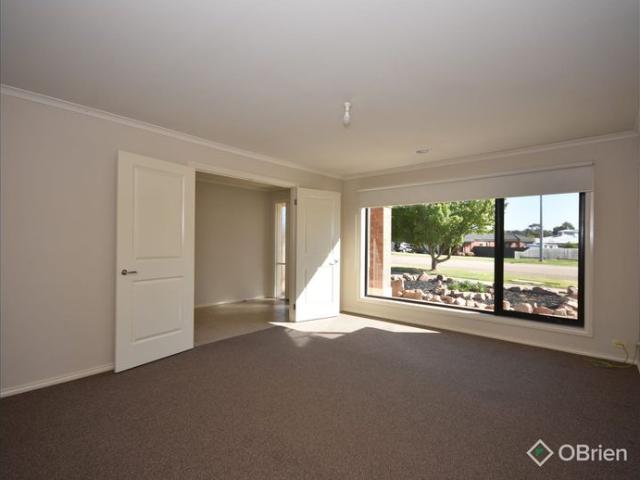 House for rent in Eastwood, Victoria
