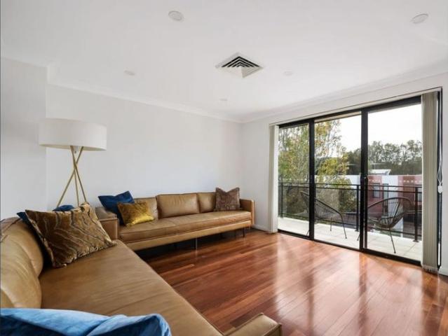 House for rent in Undercliffe, Sydney