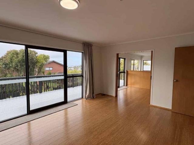 House for rent in Whangaparaoa