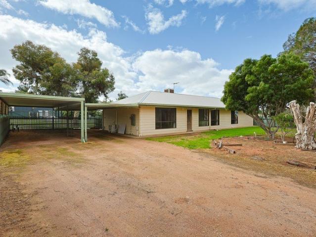 House for rent in Red Cliffs, Victoria