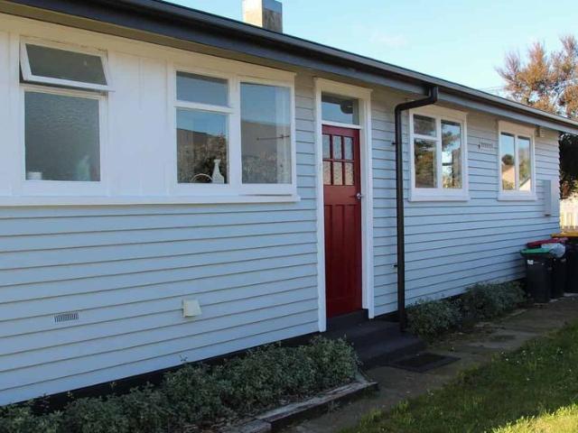 House for rent in Chaslands, Canterbury