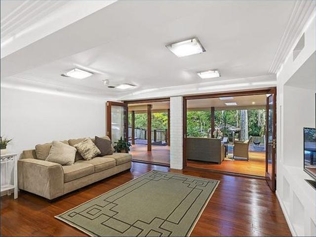 House for rent in Benowa, Gold Coast City