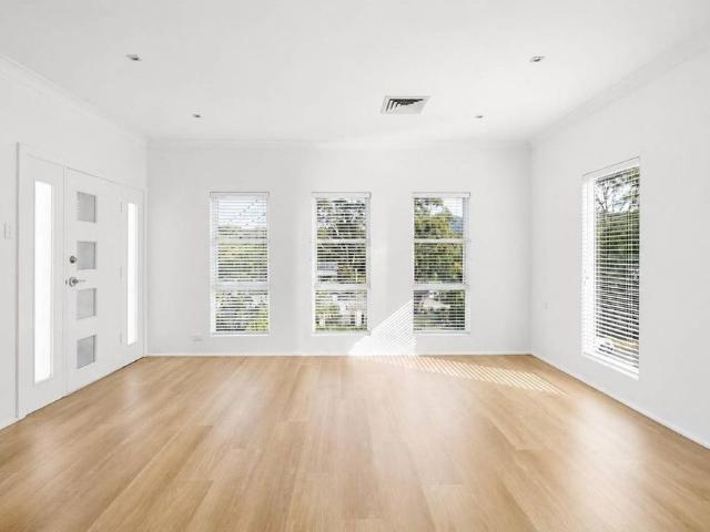 House for rent in Wollongong West, New South Wales