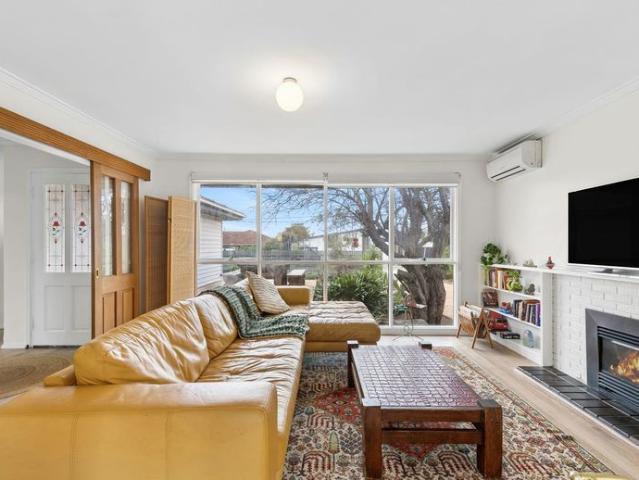 House for rent in St Albans Park, Geelong