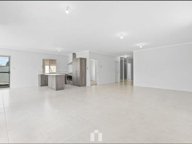 House for rent in Wellard, Western Australia