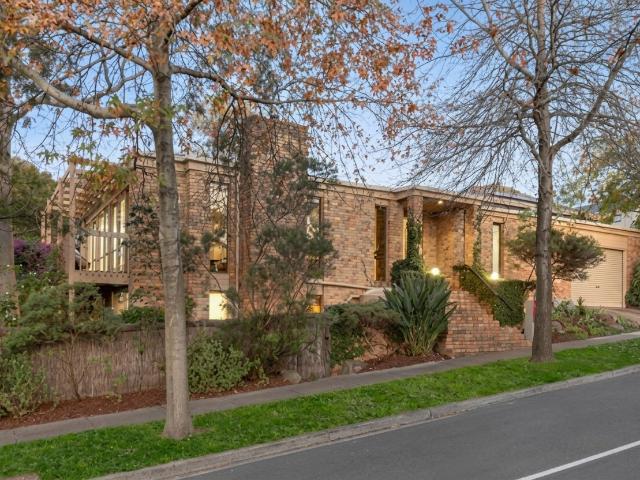 House for rent in Balwyn, Melbourne