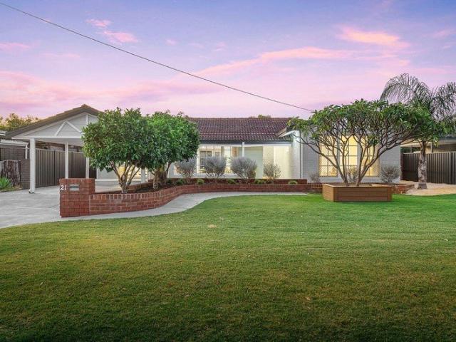 House for sale in Lynwood, Western Australia
