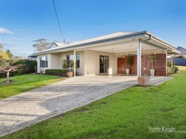 House for rent in Camerons Creek, Victoria