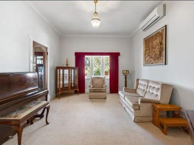 House for rent in Ormond, Melbourne