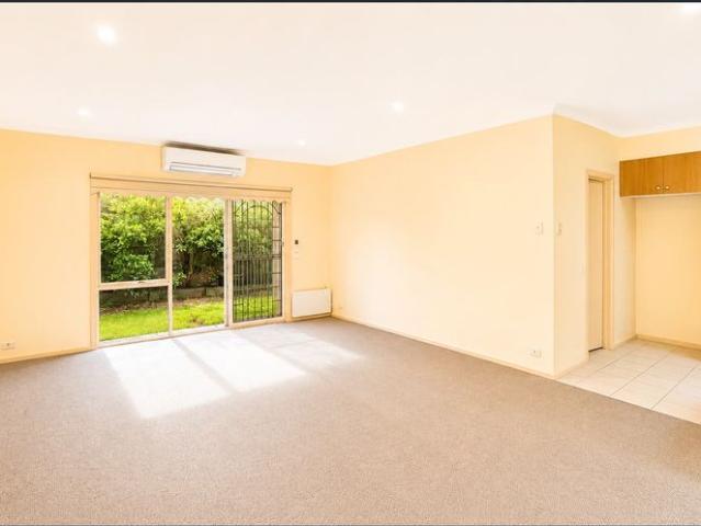 Townhouse for rent in Camerons Creek, Victoria