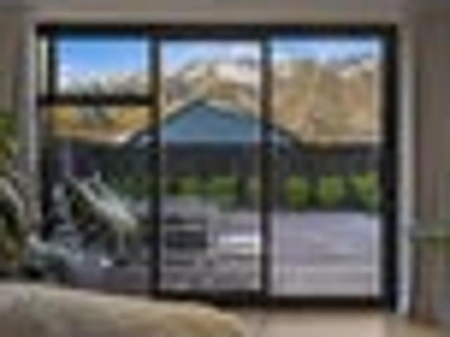 House for sale in Otakou