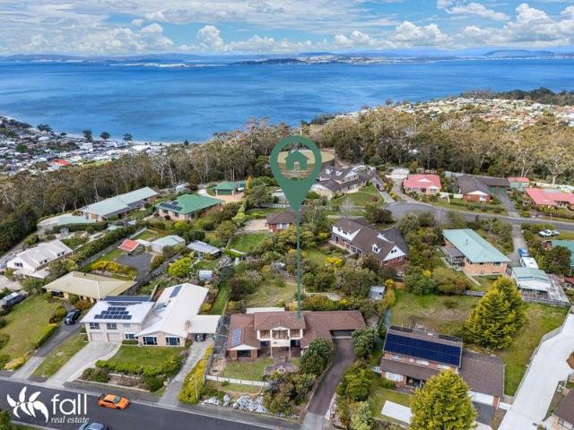 House for sale in Kingston, Tasmania