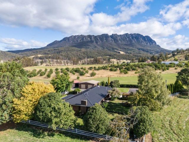 House for sale in Sheffield, Tasmania
