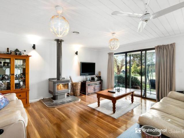 House for rent in Lethbridge, Victoria