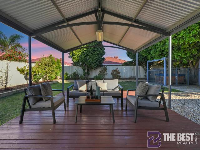 House for sale in Wattle Grove, Western Australia