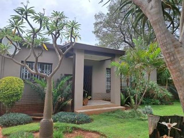 House for sale in Akasia, Gauteng