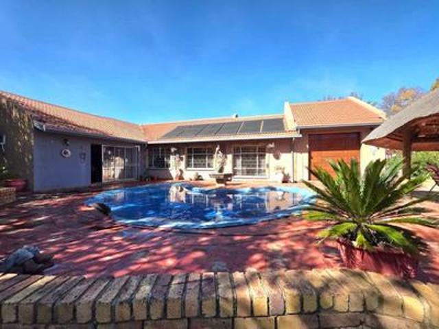 House for sale in Gert Sibande, Mpumalanga