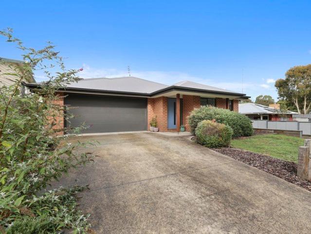 House for rent in Meeniyan, Victoria