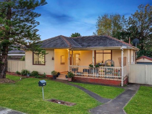 House for sale in Seven Hills
