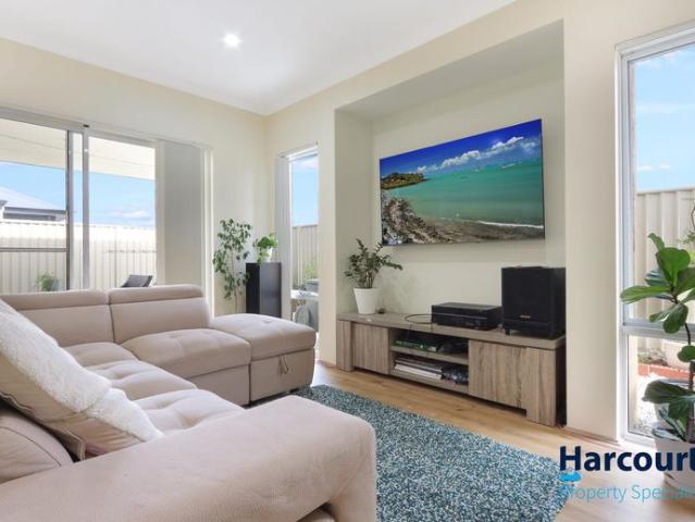House for rent in Hammond Park, Western Australia