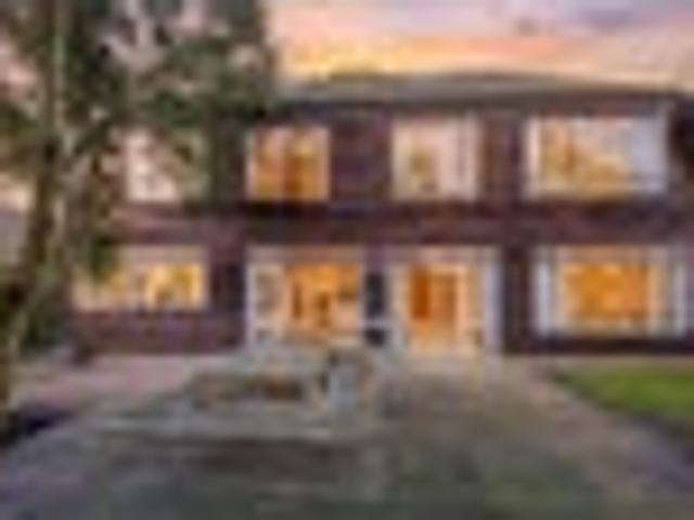 House for sale in Chaslands, Canterbury