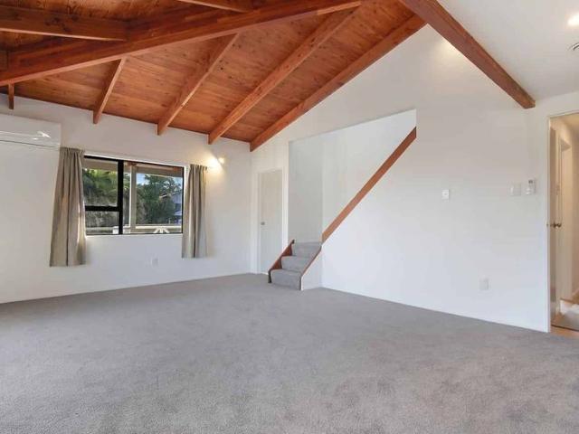 House for rent in Wairau Valley